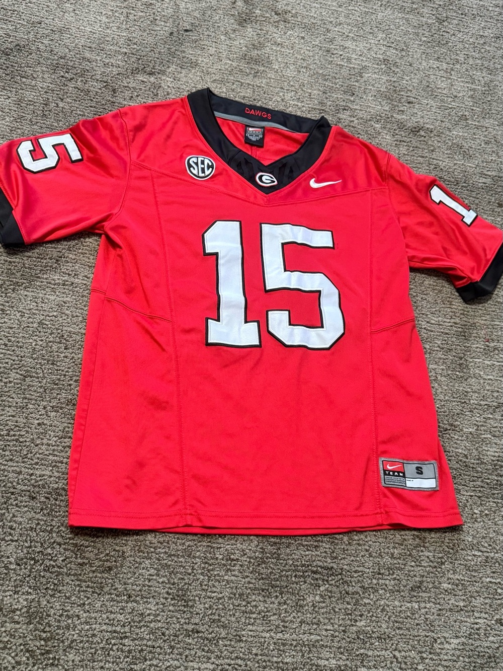 Nike Georgia Bulldogs Football Jersey with White Number 15